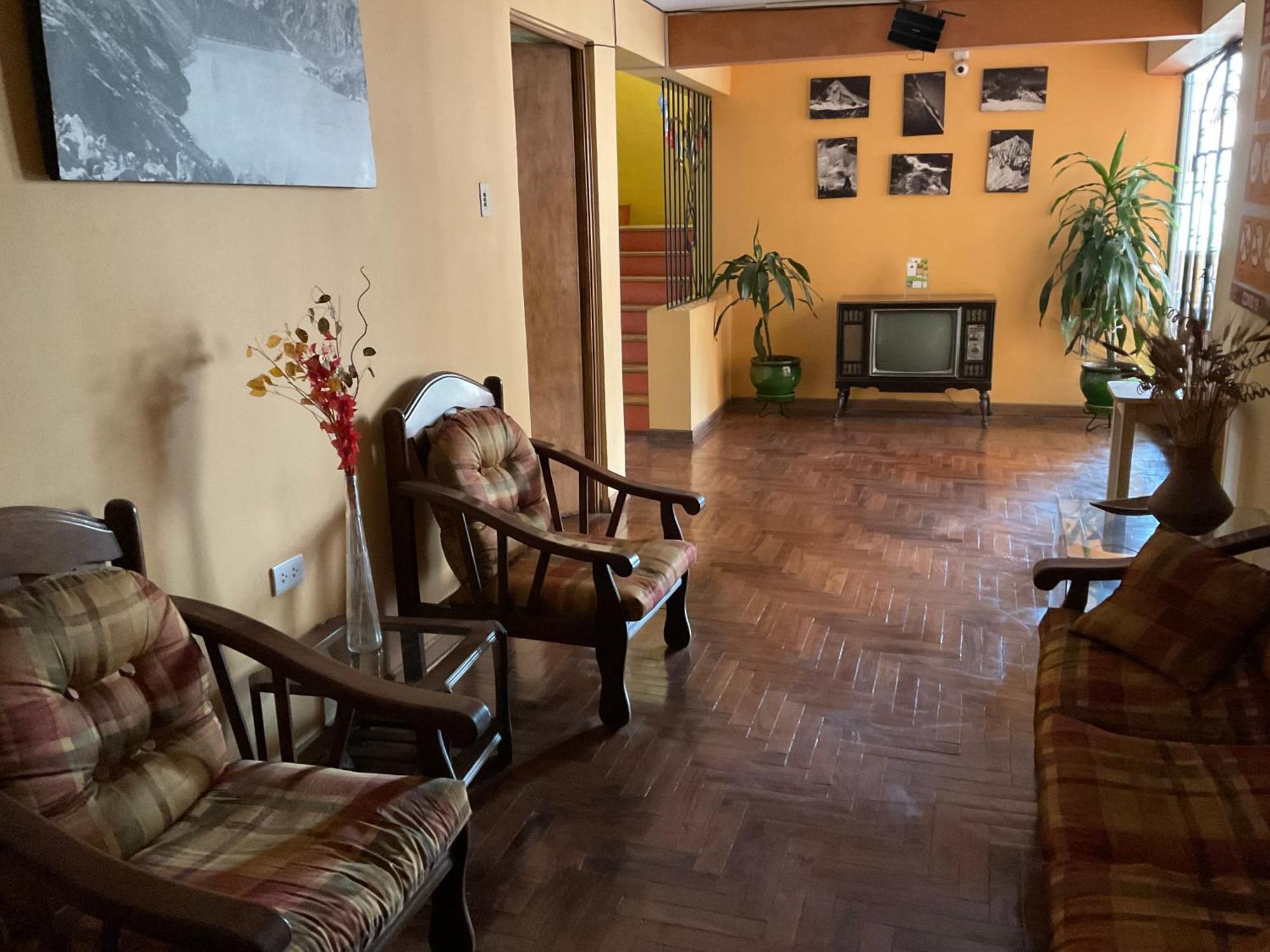 Hotel La Casa De Zarela Huaraz  Esterno foto